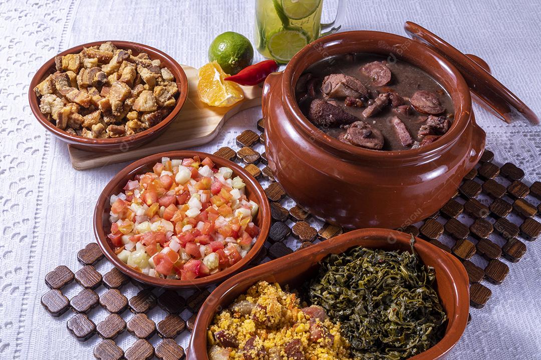 Feijoada, a tradição da culinária brasileira Imagem JPG