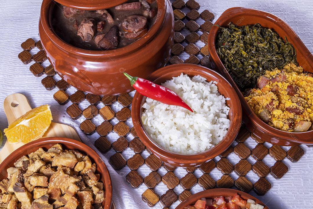 Feijoada, a tradição da culinária brasileira Imagem JPG