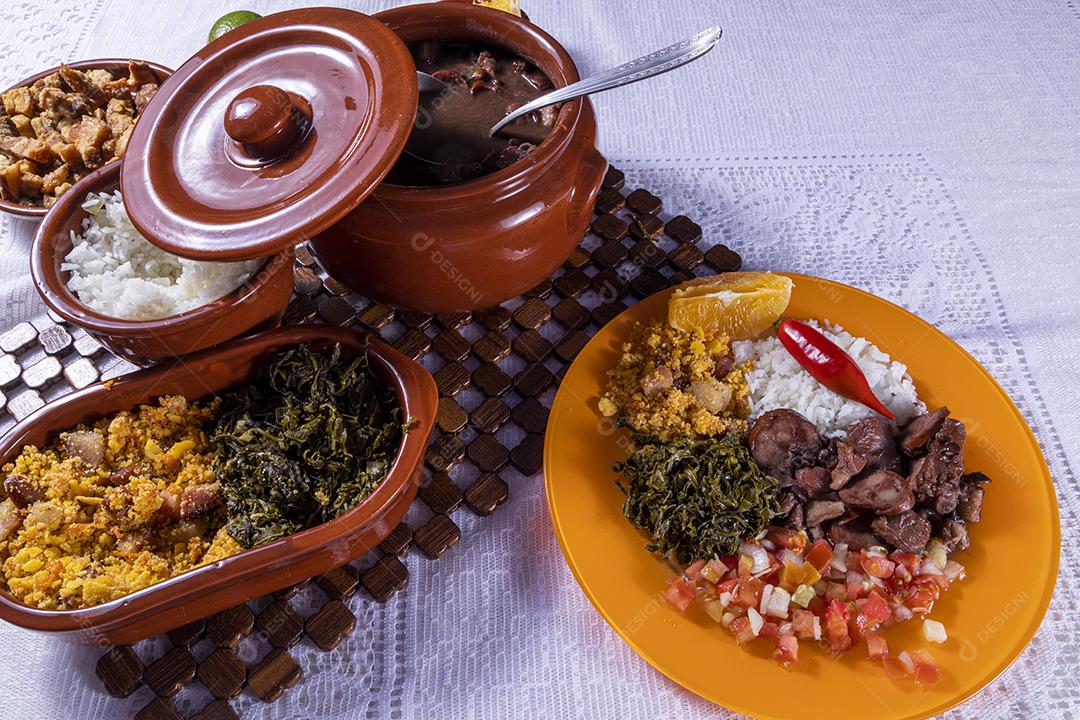 Feijoada, a tradição da culinária brasileira Imagem JPG