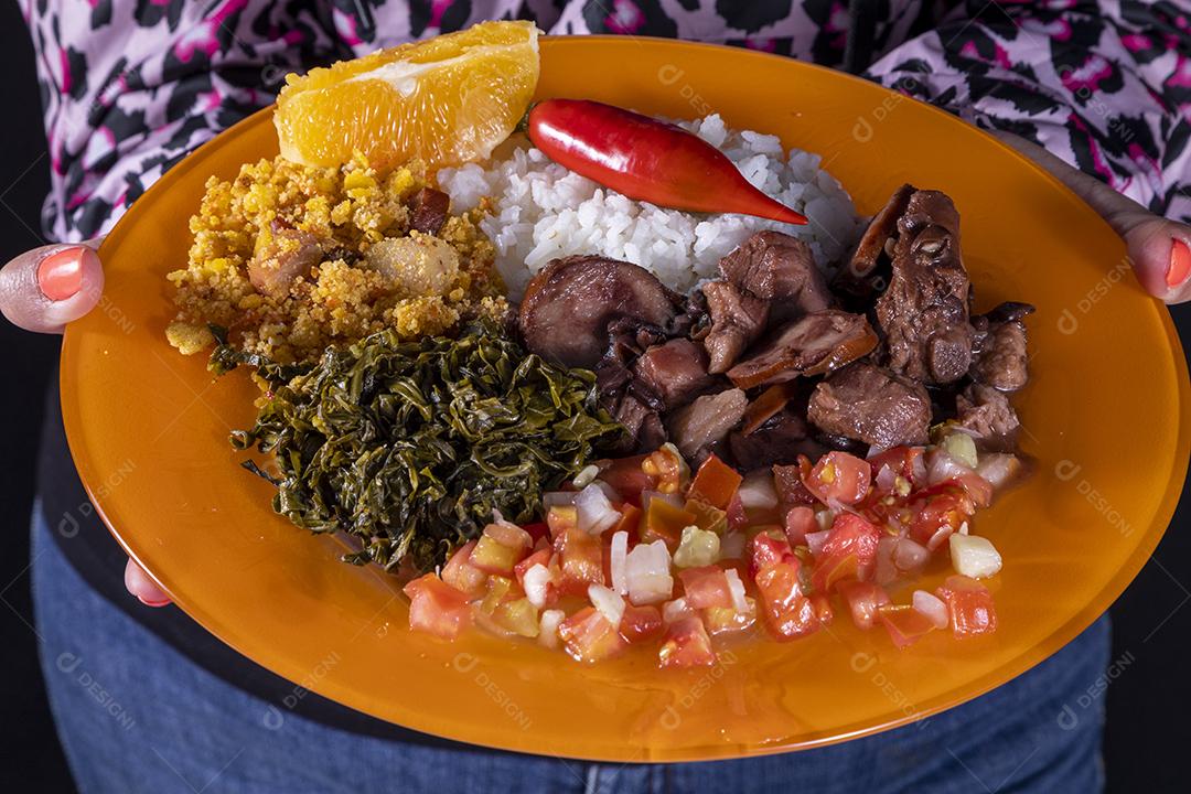 Feijoada, a tradição da culinária brasileira Imagem JPG