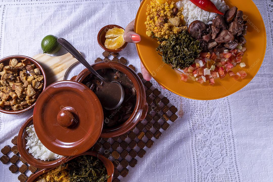 Feijoada, a tradição da culinária brasileira Imagem JPG