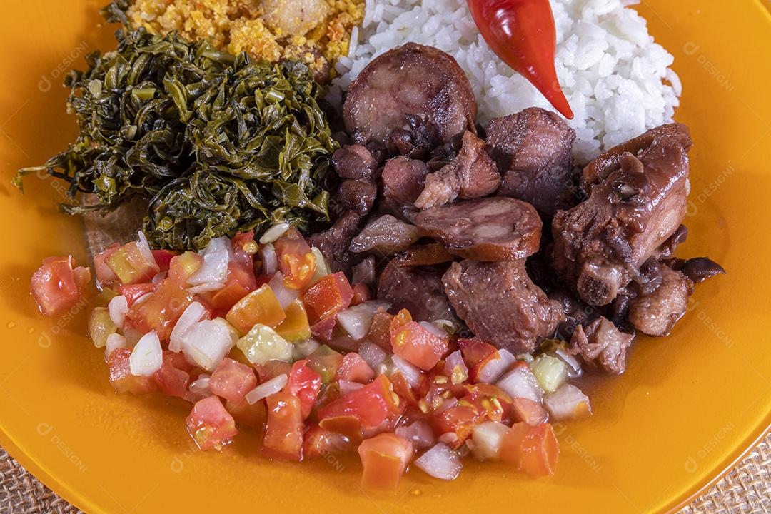 Feijoada, a tradição da culinária brasileira Imagem JPG