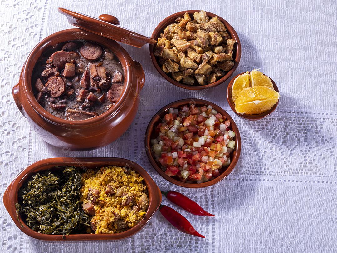 Feijoada, a tradição da culinária brasileira Imagem JPG