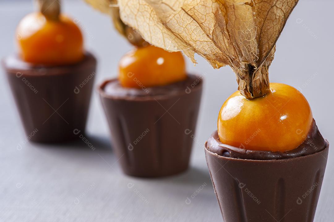 Brigadeiro gourmet. Doce típico brasileiro