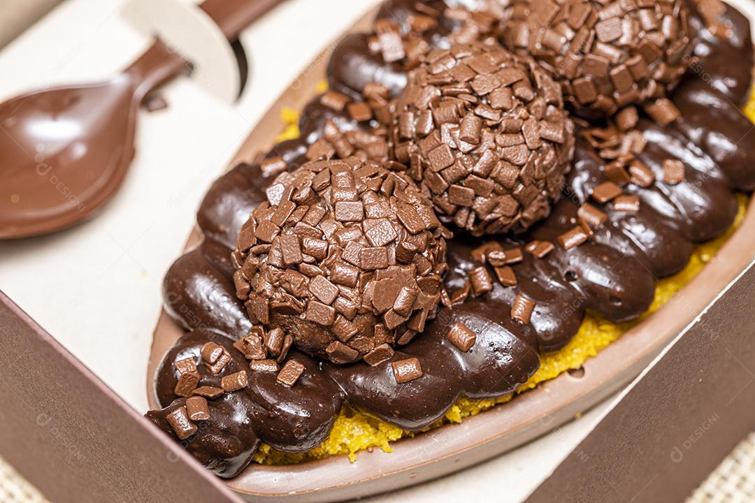 Ovo de Colher Recheado Imagem JPG