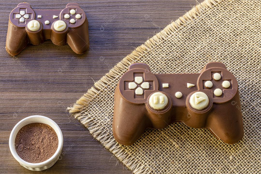 Comida doce chocolate formado de controle playstation Imagem JPG