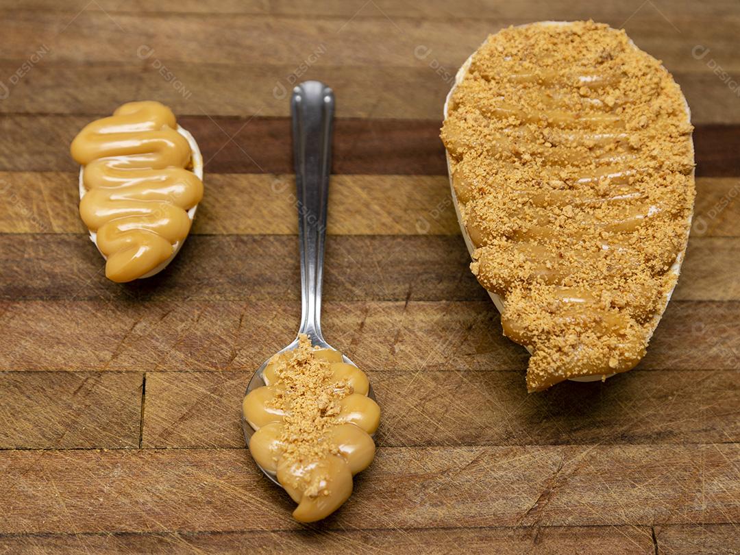 Ovo de páscoa gourmet com doce de leite magem JPG