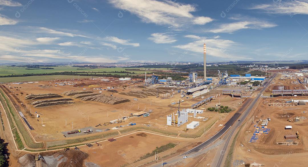 Cidade deserta rua de terra asfalto Imagem JPG