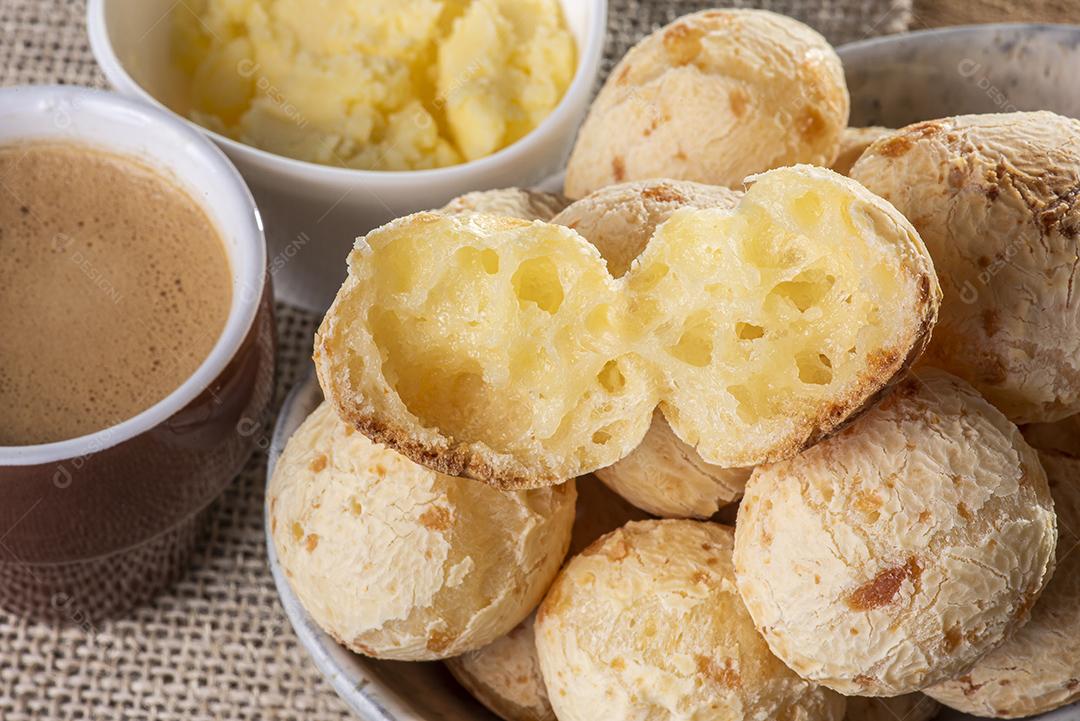 Pão de queijo JPG