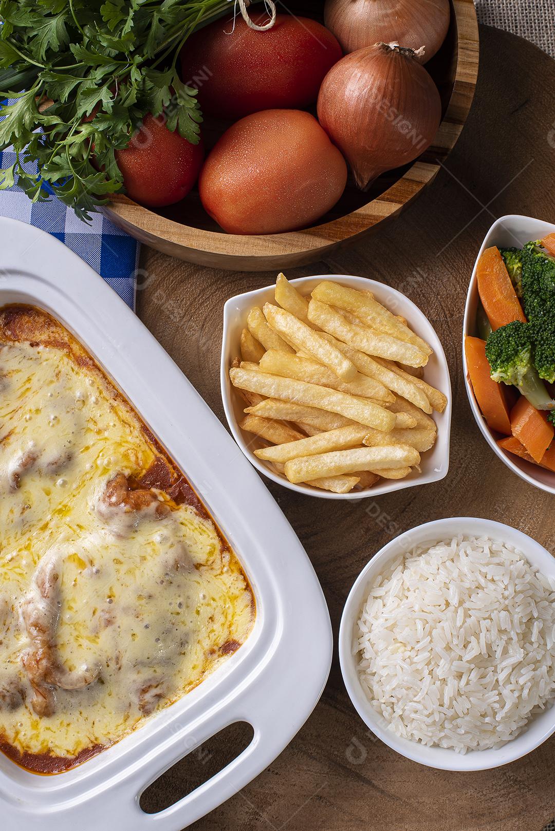 Bife parmegiana também conhecido como Filé Parmegiana JPG