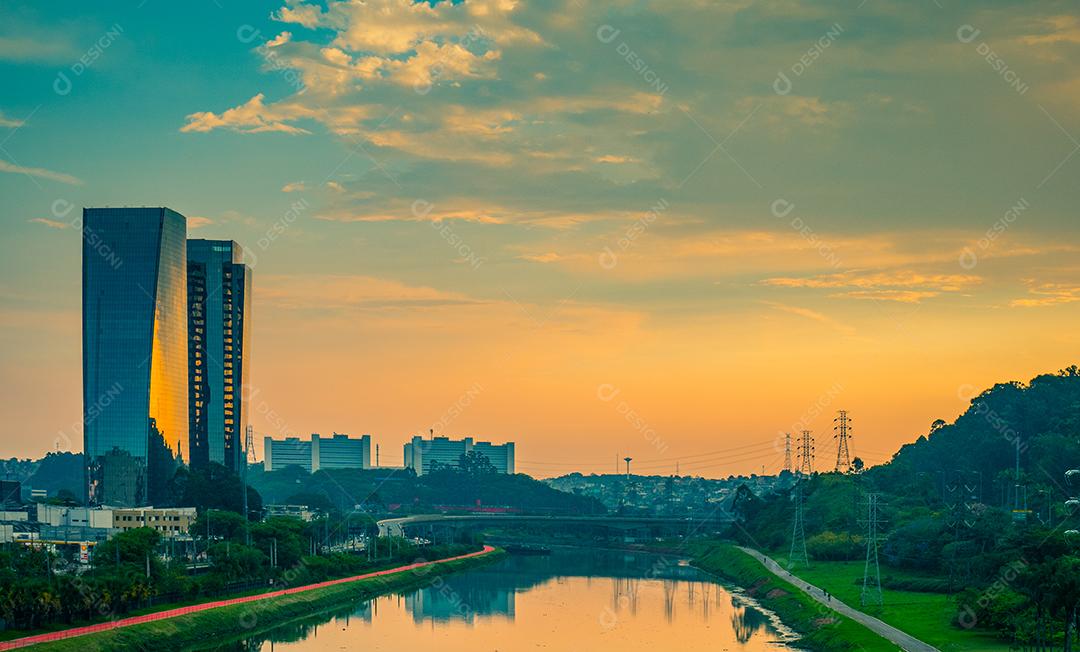 Rio Pinheiros e Ciclovias