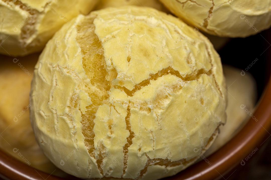 Comida pao de queijo dentro de uma tigela Imagem JPG