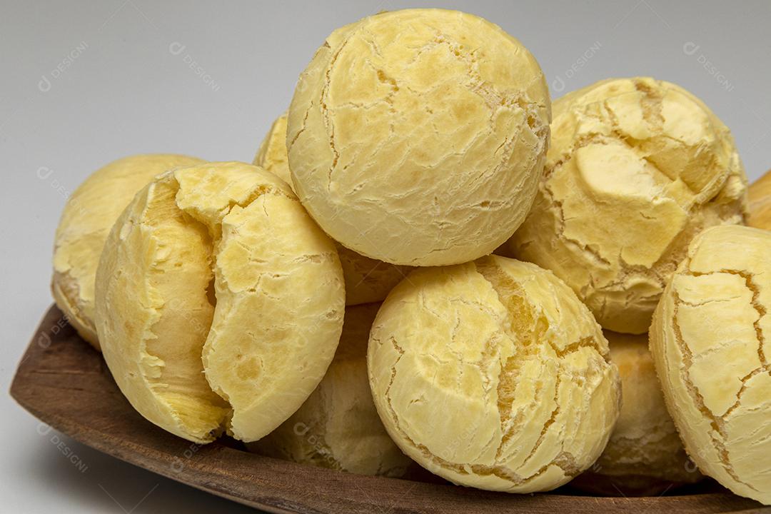Comida pao de queijo dentro de uma tigela Imagem JPG