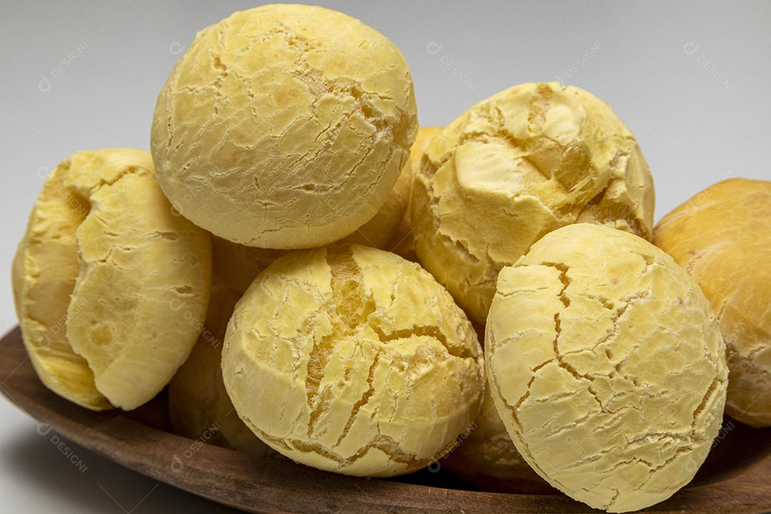 Comida pao de queijo dentro de uma tigela Imagem JPG