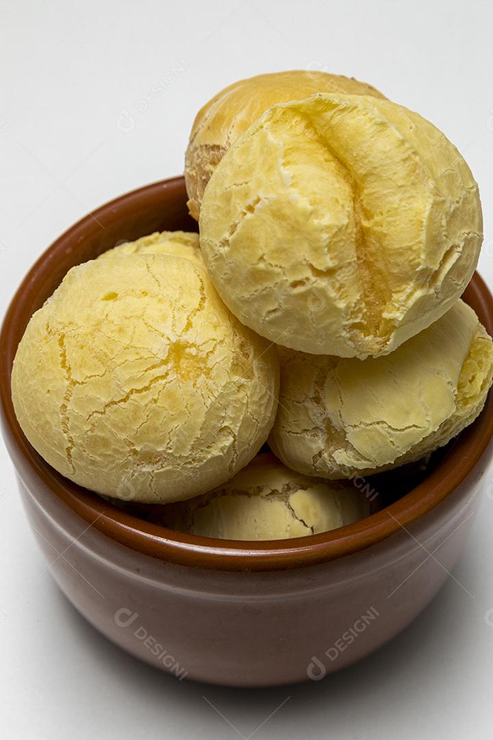 Comida pao de queijo dentro de uma tigela Imagem JPG