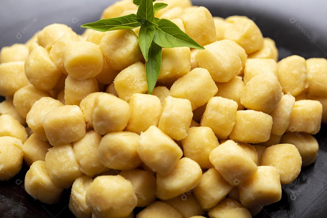 Nhoque cru fresco Imagem JPG