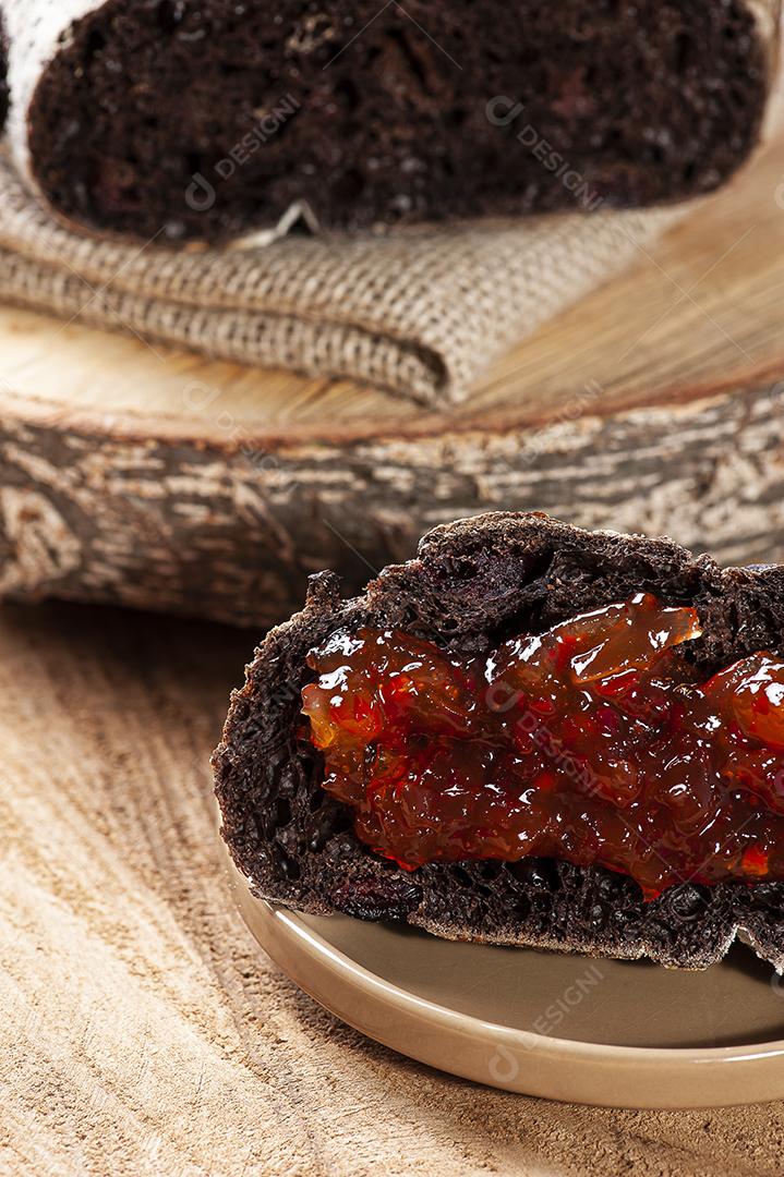 cacau fermentação natural italiana. Com geleia de frutas vermelhas JPG