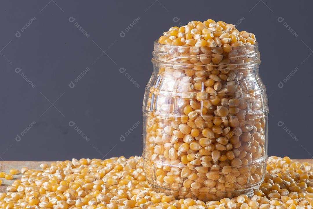 Grãos de milho cru (Sementes de Pipoca) JPG