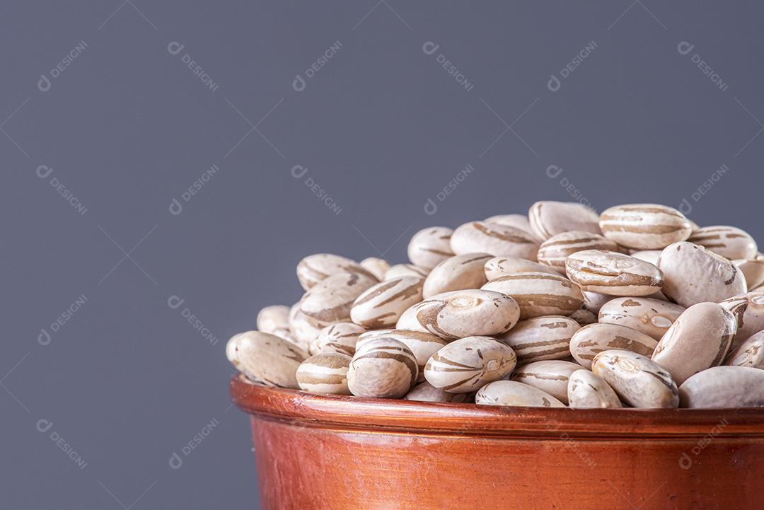 Grãos de feijão-marrom-cru JPG