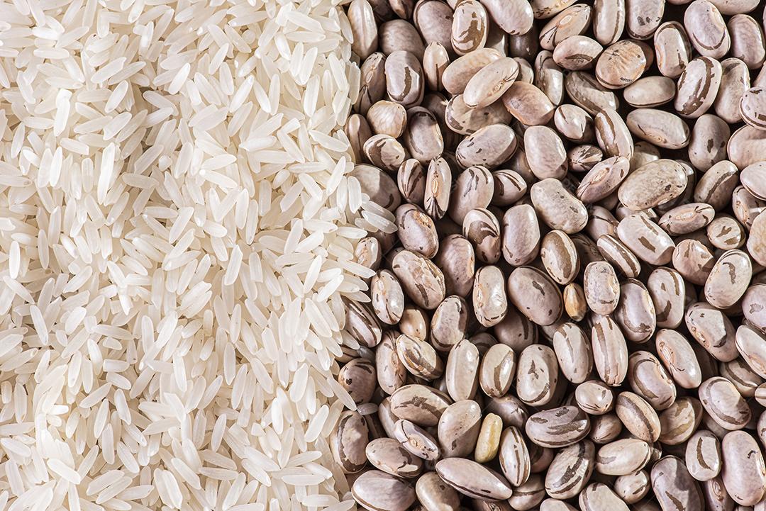 Grãos de arroz e feijão juntos JPG