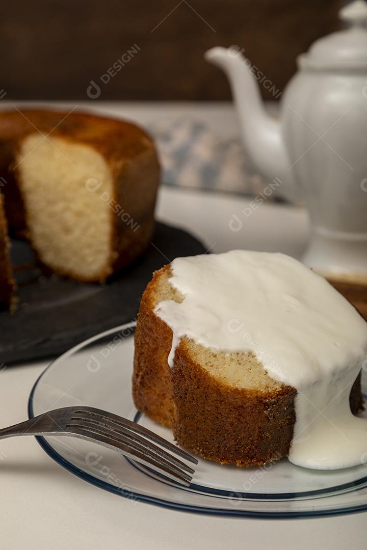 Comida Bolo de iogurte natural com canela Imagem JPG