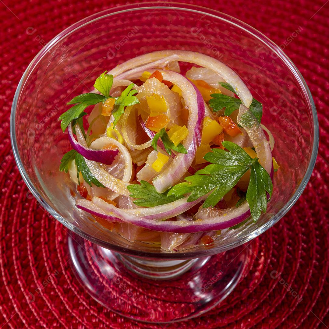 Ceviche de frutos do mar, prato típico do Peru Imagem JPG
