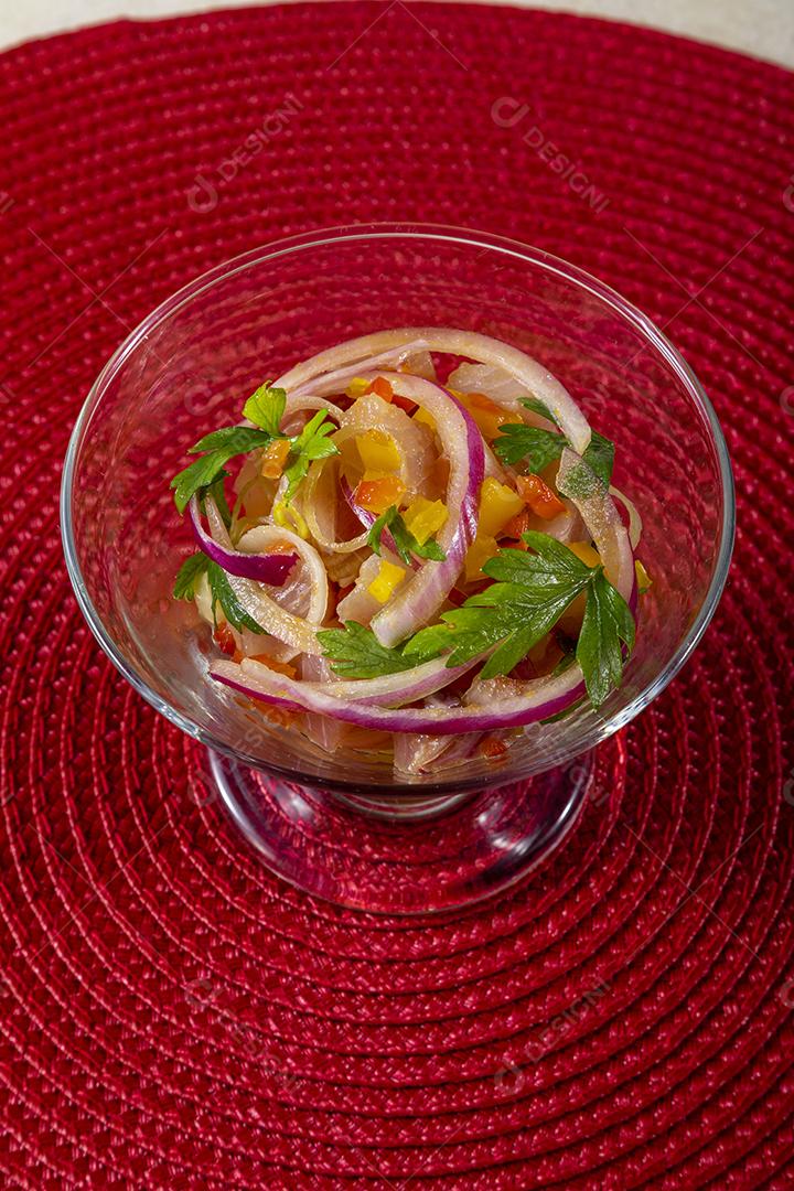 Ceviche de frutos do mar, prato típico do Peru Imagem JPG