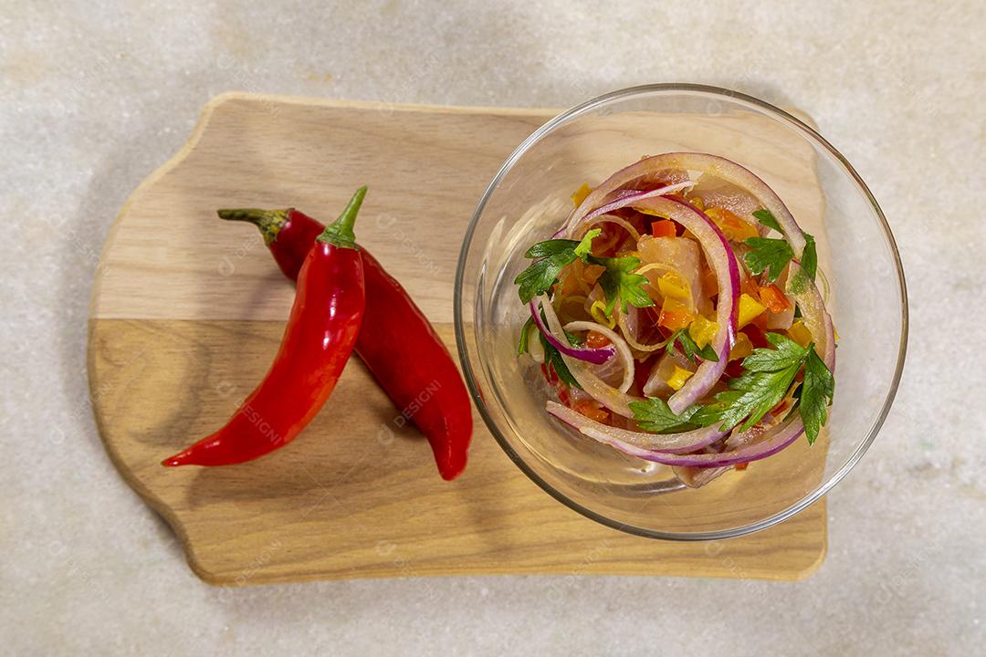 Ceviche de frutos do mar, prato típico do Peru Imagem JPG