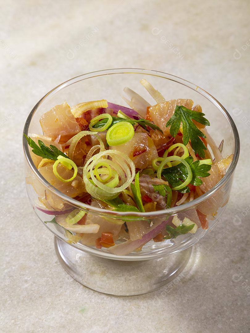 Ceviche de comida peruana. Culinária peruana e frutos do mar Imagem JPG