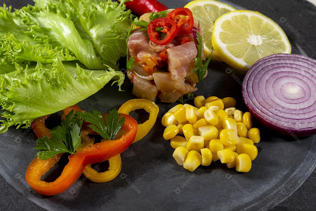Fotos Ceviche de comida peruana. Culinária peruana e frutos do mar