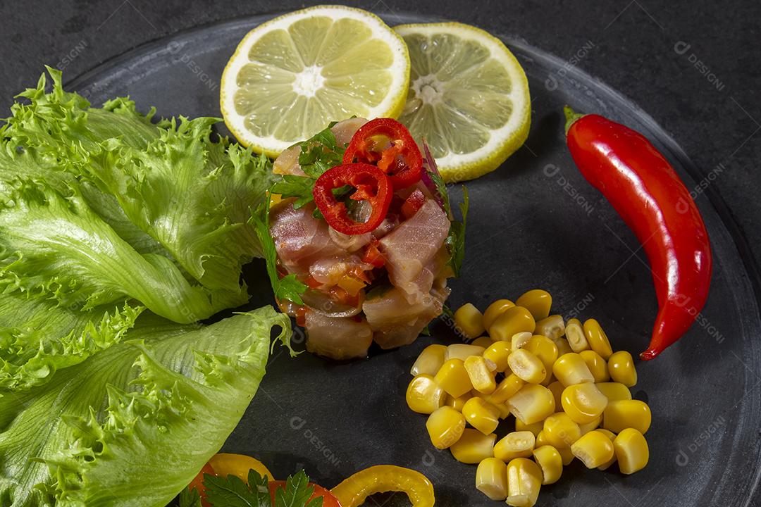 Ceviche de comida peruana. Culinária peruana e frutos do mar Imagem JPG