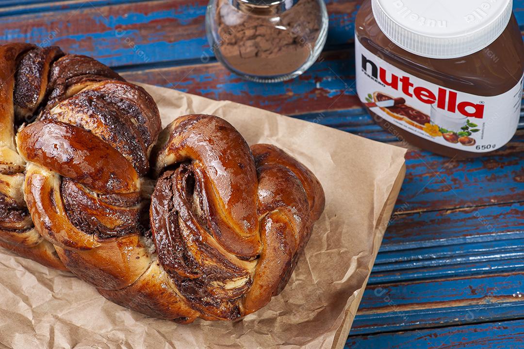 0015 Fotos Chocolate Babka ou Pão de Brioche. Recheado com creme de avelã Nutella