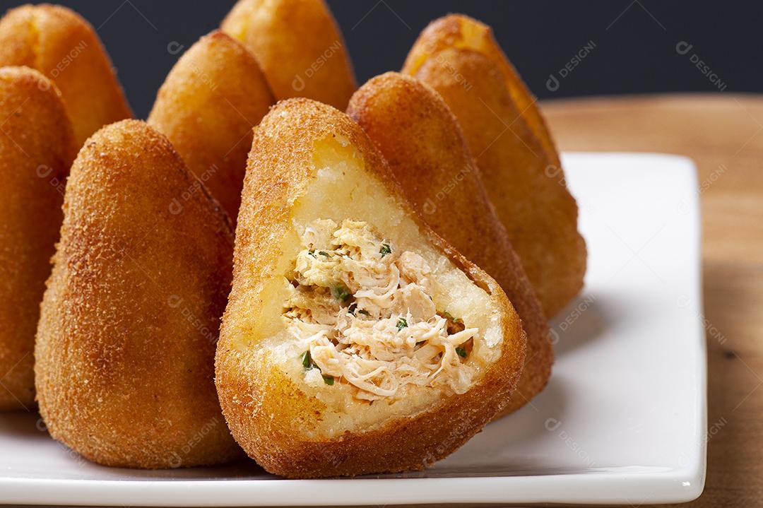 Coxinha de frango JPG
