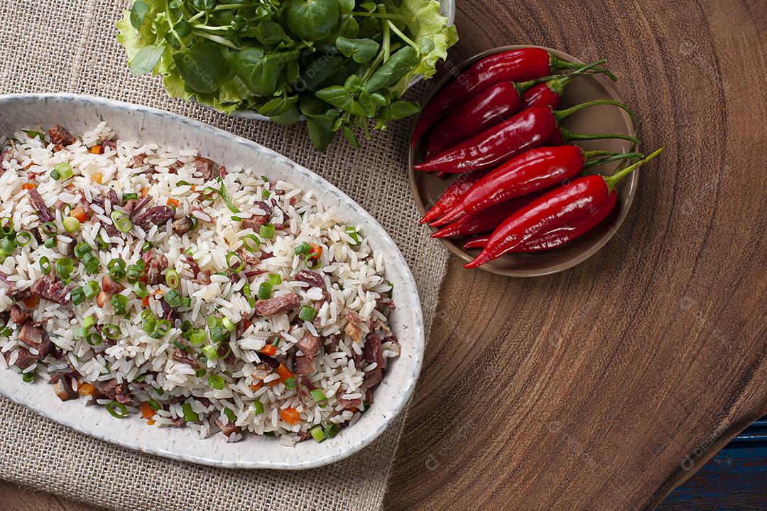 Arroz de Carreteiro - Comida típica do Sul do Brasil JPG