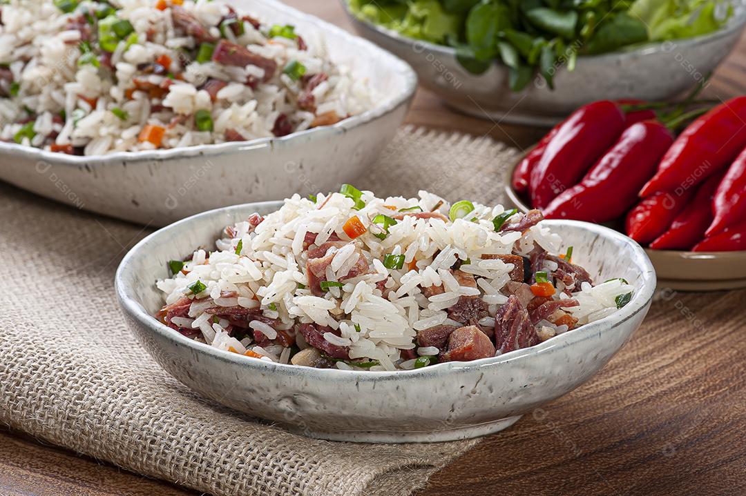 Arroz de Carreteiro - Comida típica do Sul do Brasil JPG