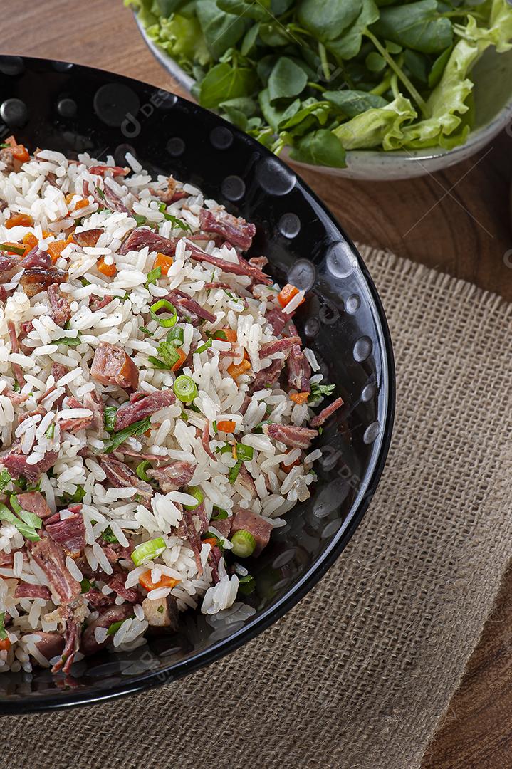 Arroz de Carreteiro - Comida típica do Sul do Brasil JPG