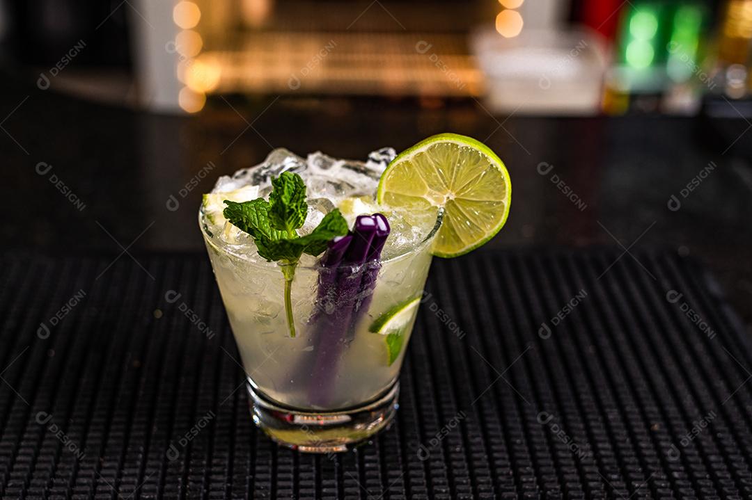 bebida Coquetel com vodka Bebida Alcoólica