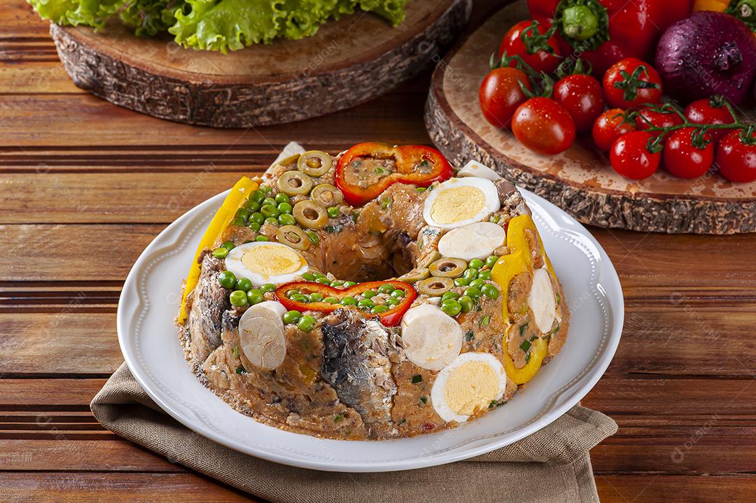 Prato típico da culinária brasileira chamado Cuscuz Paulista JPG