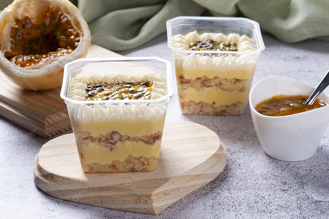 Bolo de maracujá na panela para entrega JPG