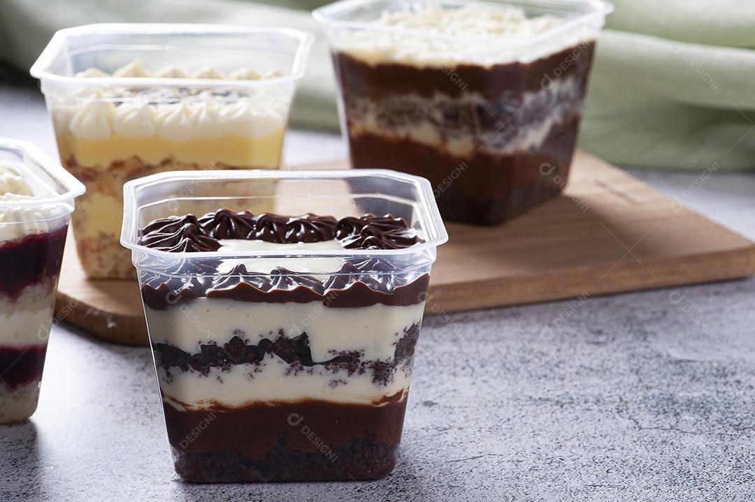 Bolo de chocolate na panela para entrega JPG