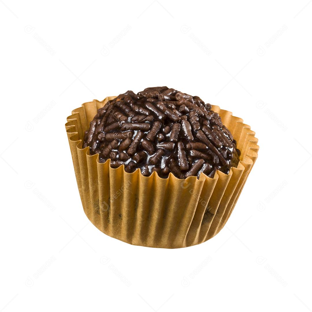 Doce vegano brasileiro chamado Brigadeiro. Bolas de chocolate. Isolado