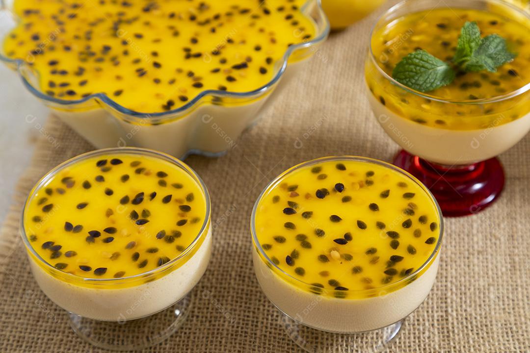Mousse de maracuja comida fruta
