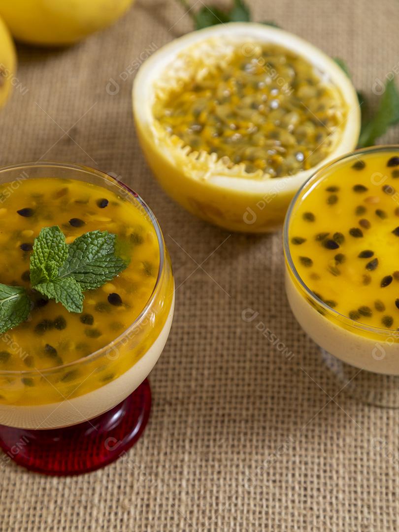 Mousse de maracuja comida fruta