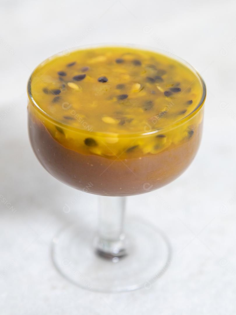 Mousse de maracuja comida fruta