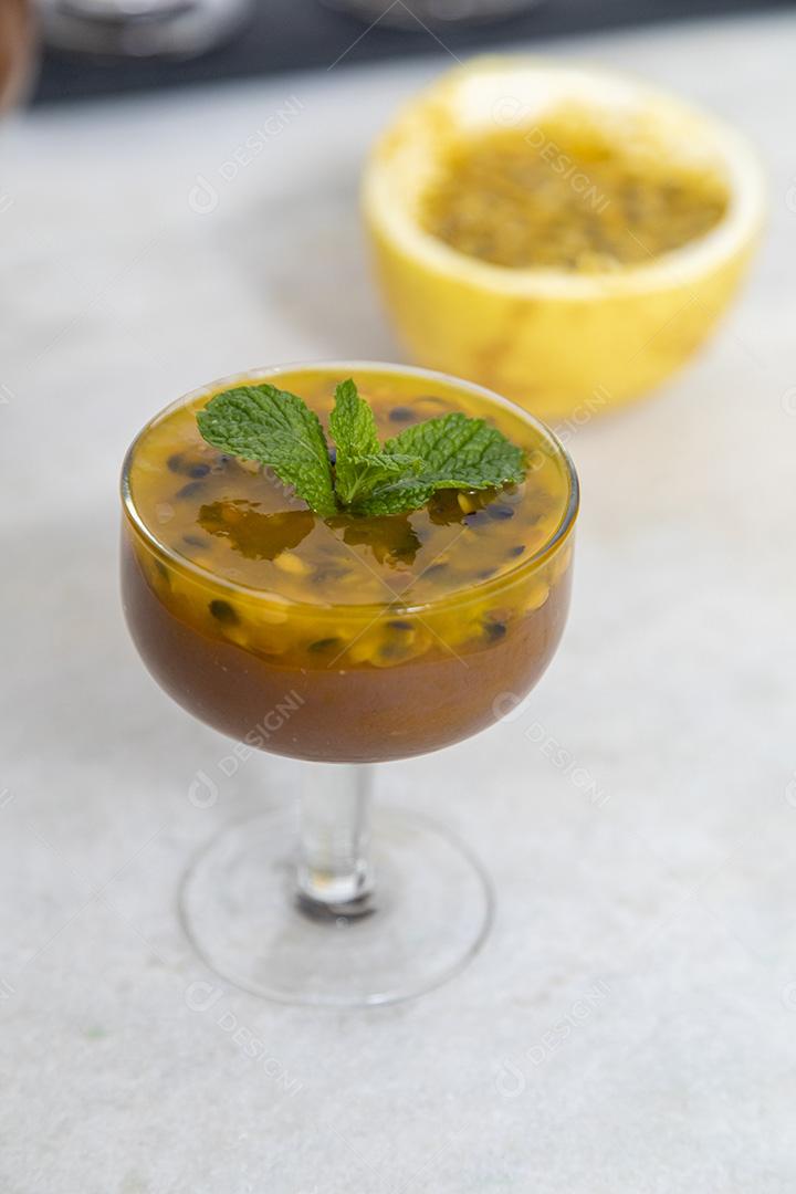 Mousse de maracuja comida fruta