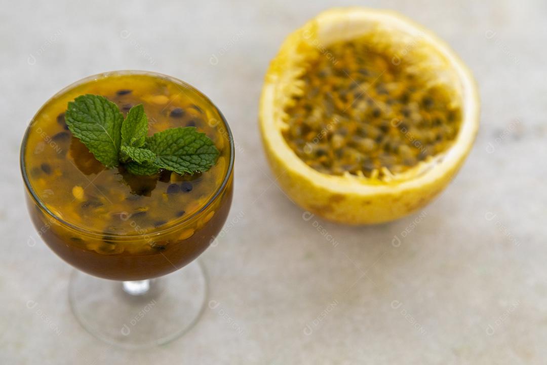 Mousse de maracuja comida fruta