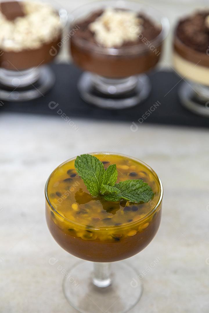 Mousse de maracuja comida fruta