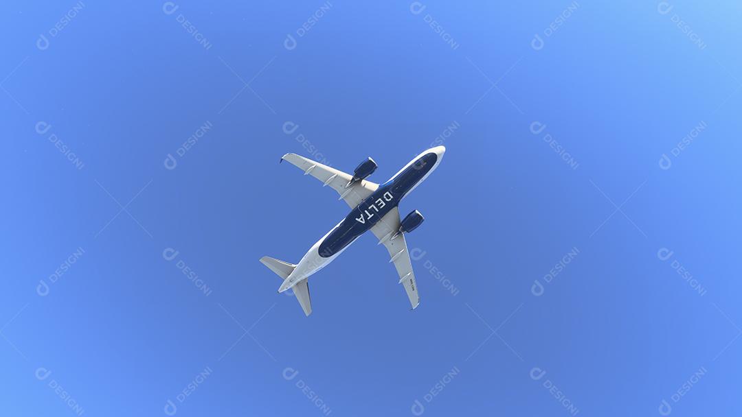 Comercial Airbus 320 Delta Airlines voando, 14 Fev. 2022, São Paulo, Brasil.