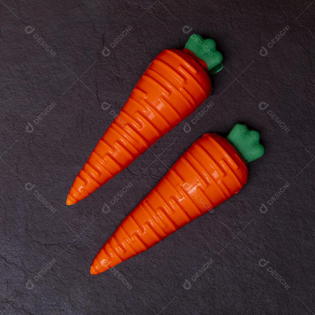 Cenoura De Chocolate Recheada Páscoa Imagem JPG