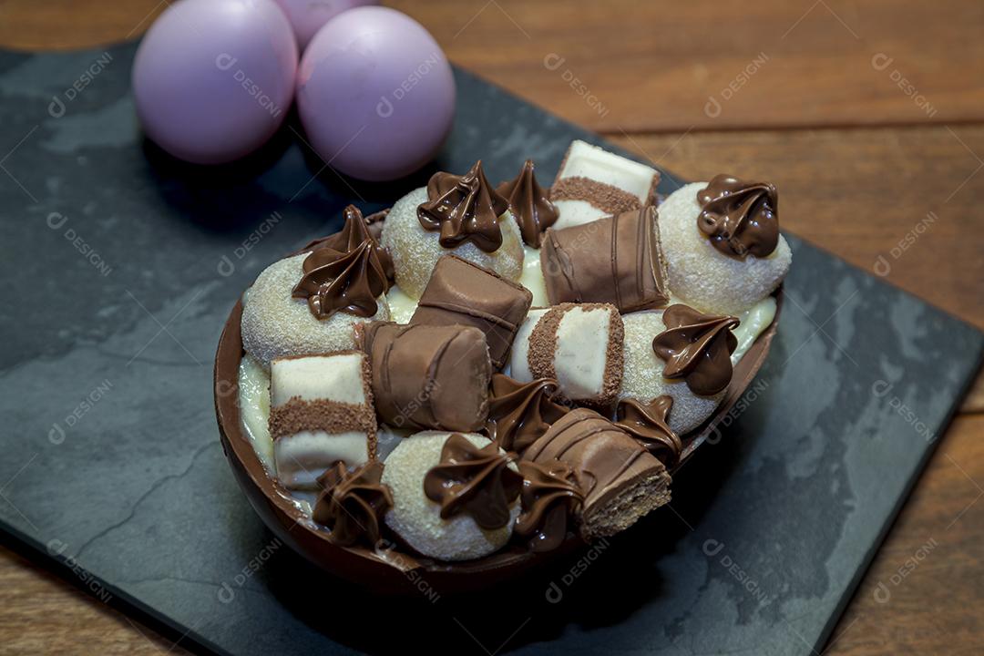 Ovos de Colher Recheado Imagem JPG